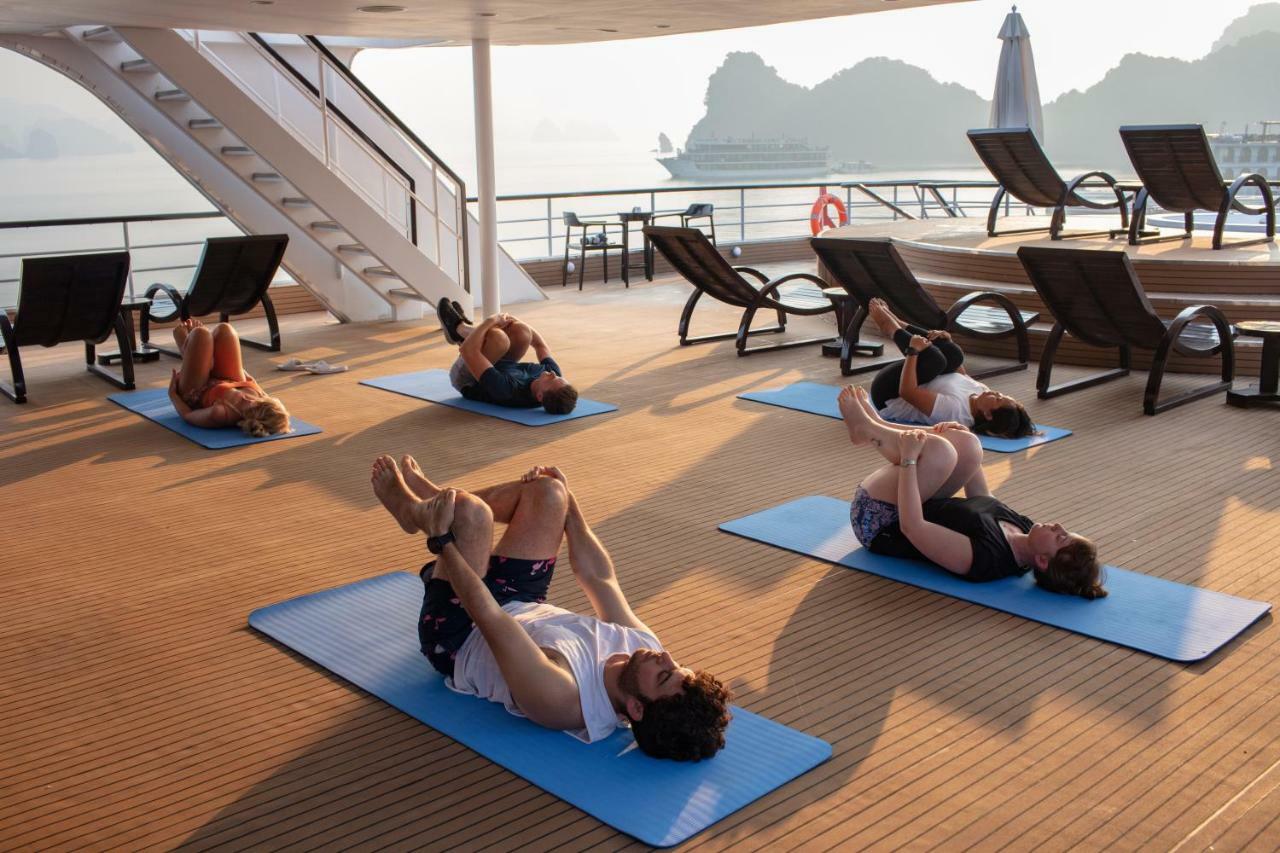 Scarlet Pearl Cruises - Wonder On Lan Ha Bay Hotel Ha Long Bagian luar foto