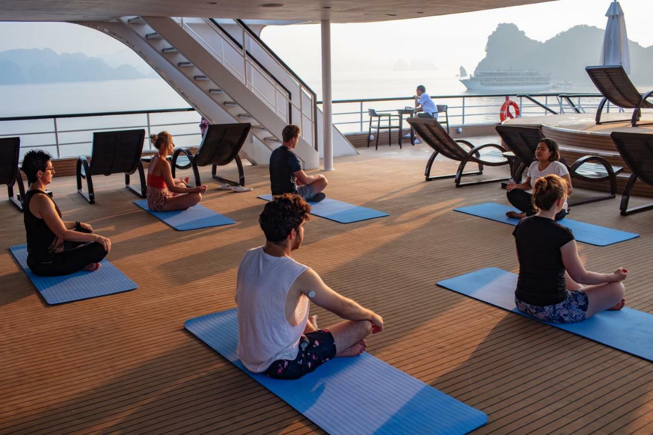 Scarlet Pearl Cruises - Wonder On Lan Ha Bay Hotel Ha Long Bagian luar foto