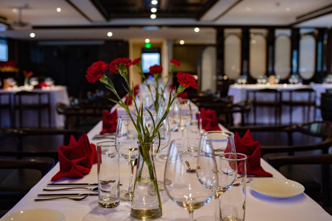Scarlet Pearl Cruises - Wonder On Lan Ha Bay Hotel Ha Long Bagian luar foto