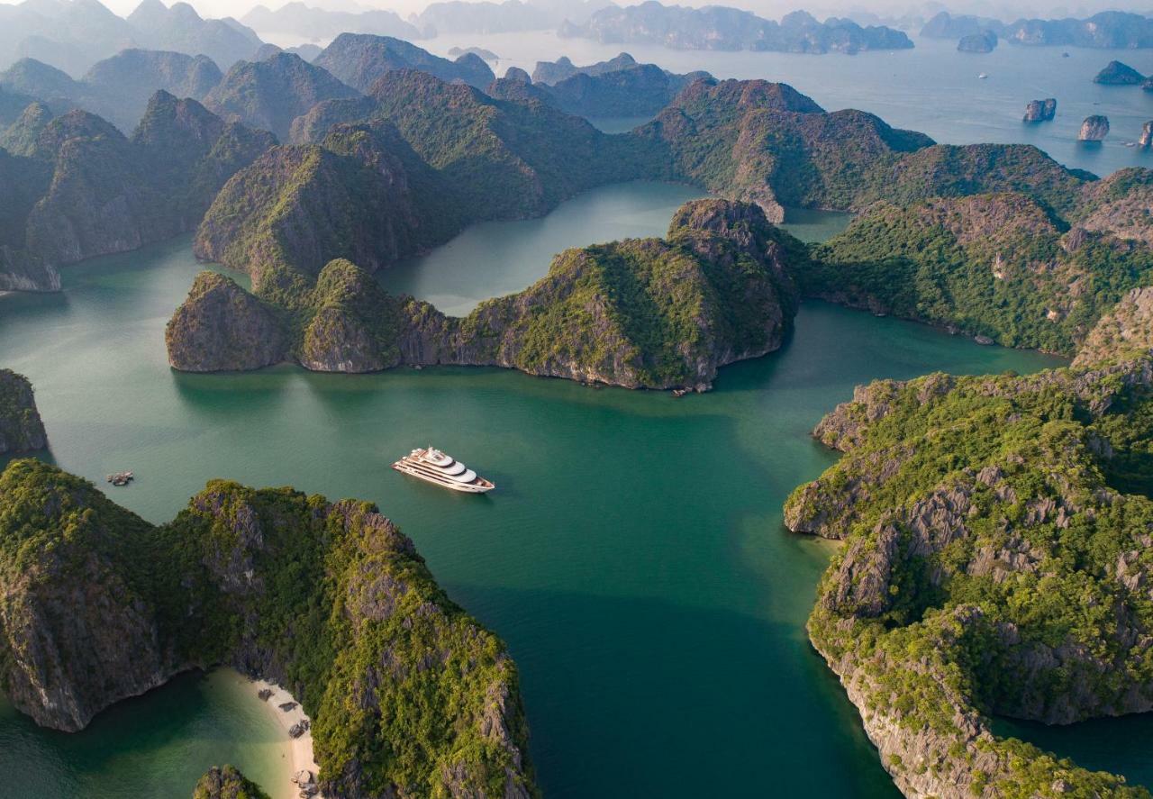 Scarlet Pearl Cruises - Wonder On Lan Ha Bay Hotel Ha Long Bagian luar foto