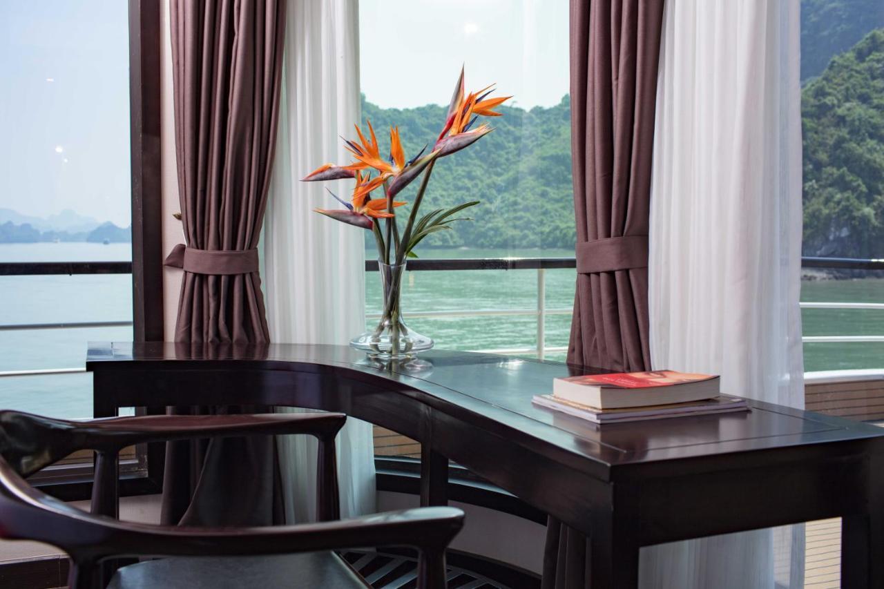 Scarlet Pearl Cruises - Wonder On Lan Ha Bay Hotel Ha Long Bagian luar foto