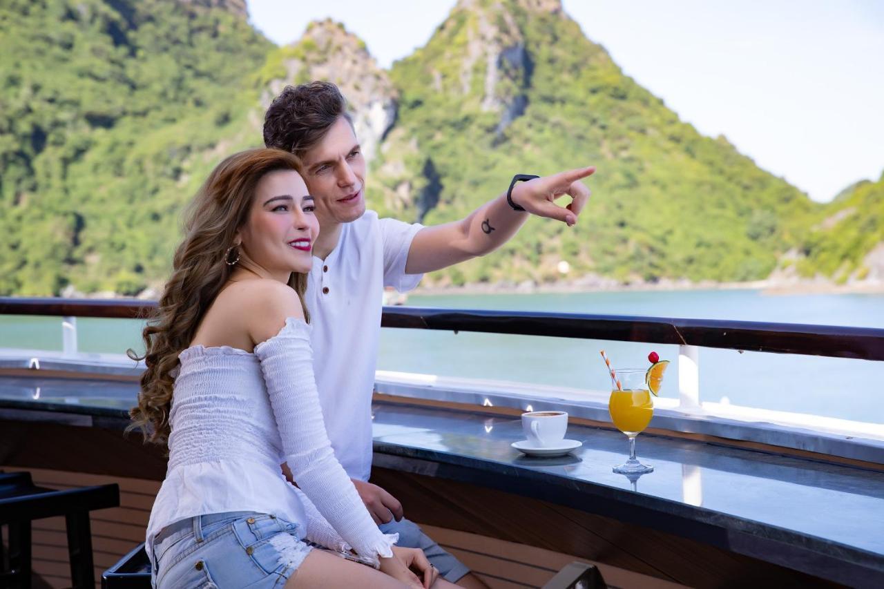 Scarlet Pearl Cruises - Wonder On Lan Ha Bay Hotel Ha Long Bagian luar foto